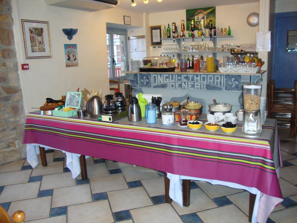 Pikassaria Hotel