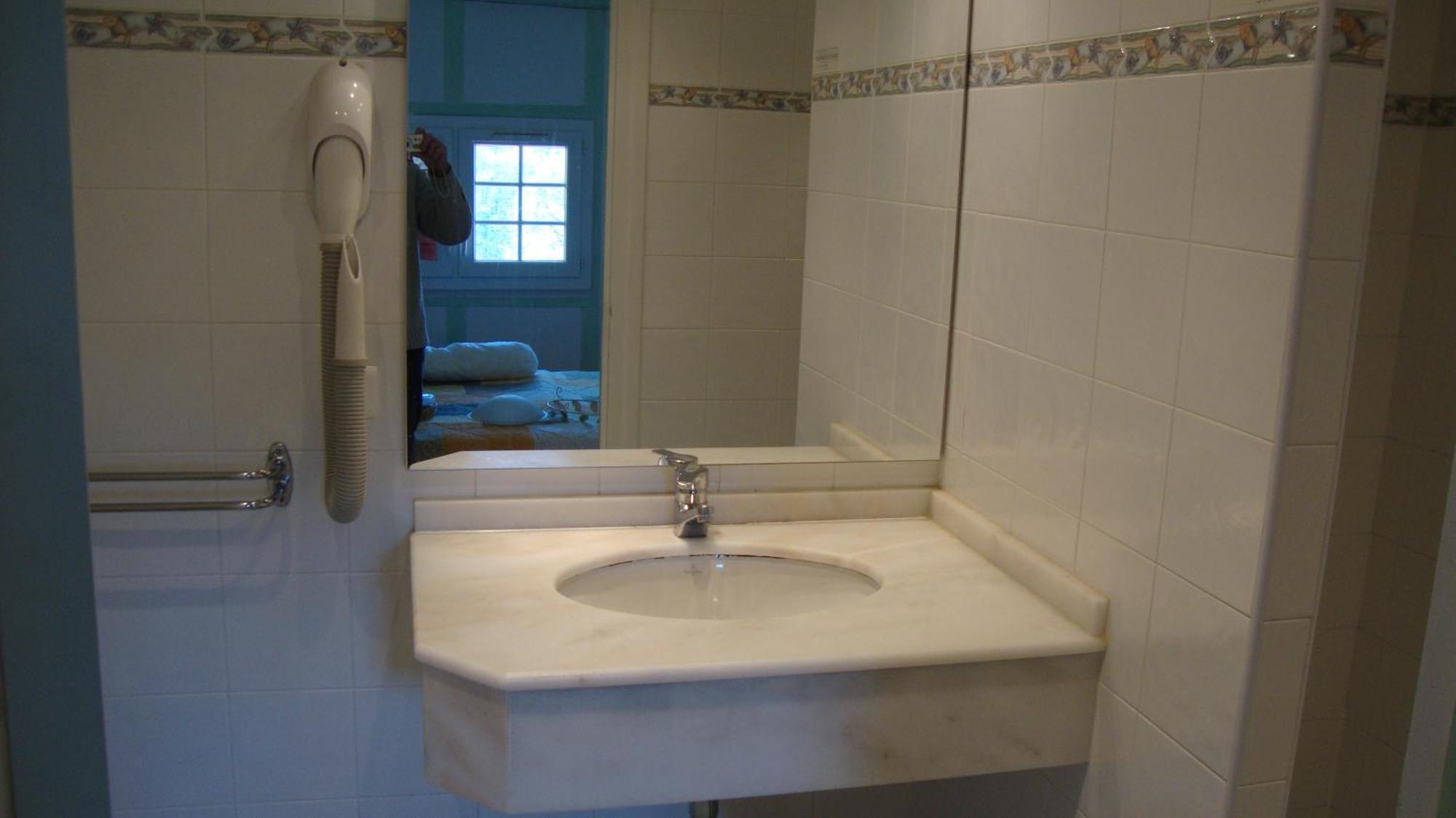 Hotel Pikassaria Sare