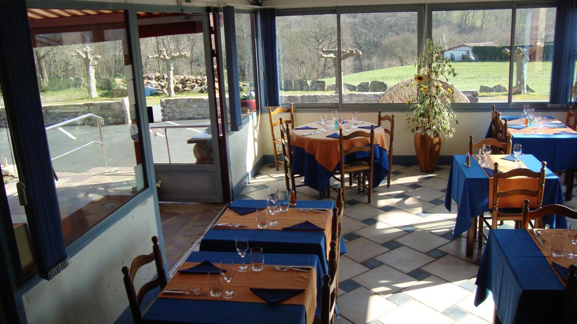 Pikassaria Hotel